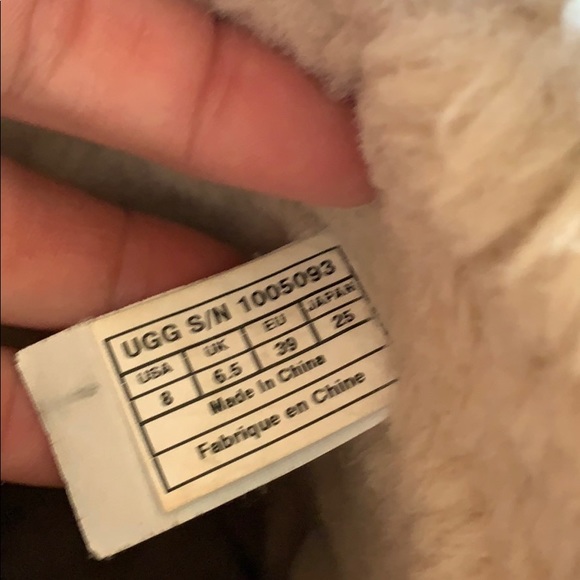 UGG Womens Classic Short BROWNSTONE Leather Boots - Picture 5 of 6